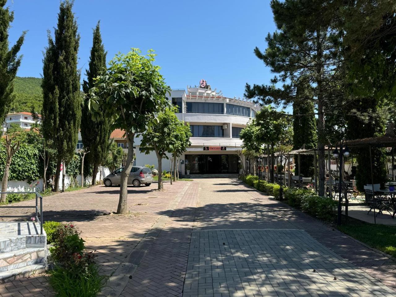 Sirena Hotel Tushemisht Exteriör bild